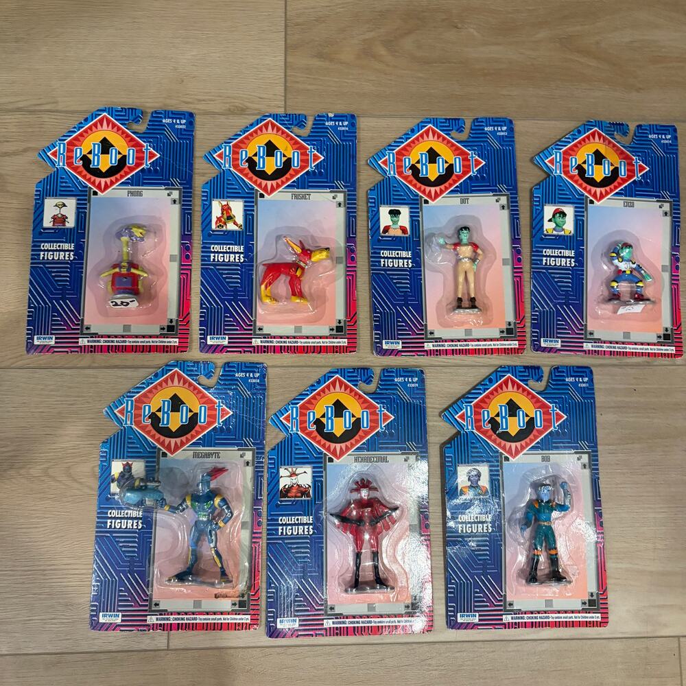LOT 7 ReBoot Collectible Action Figures Irwin 1995